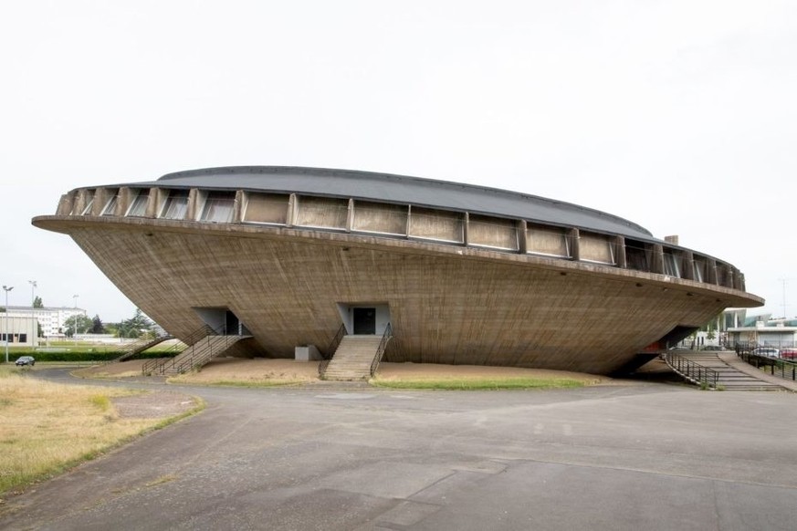 Weird France! Skurrile Gebäude und Strassenattraktionen in Frankreich. https://www.archive-arn.fr/