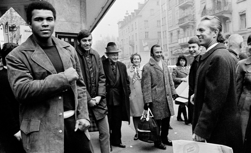 25.12.1971: Muhammad Ali bummelt durch Zürich und vermöbelt einen Tag später einen blonden Deutschen im Hallenstadion
