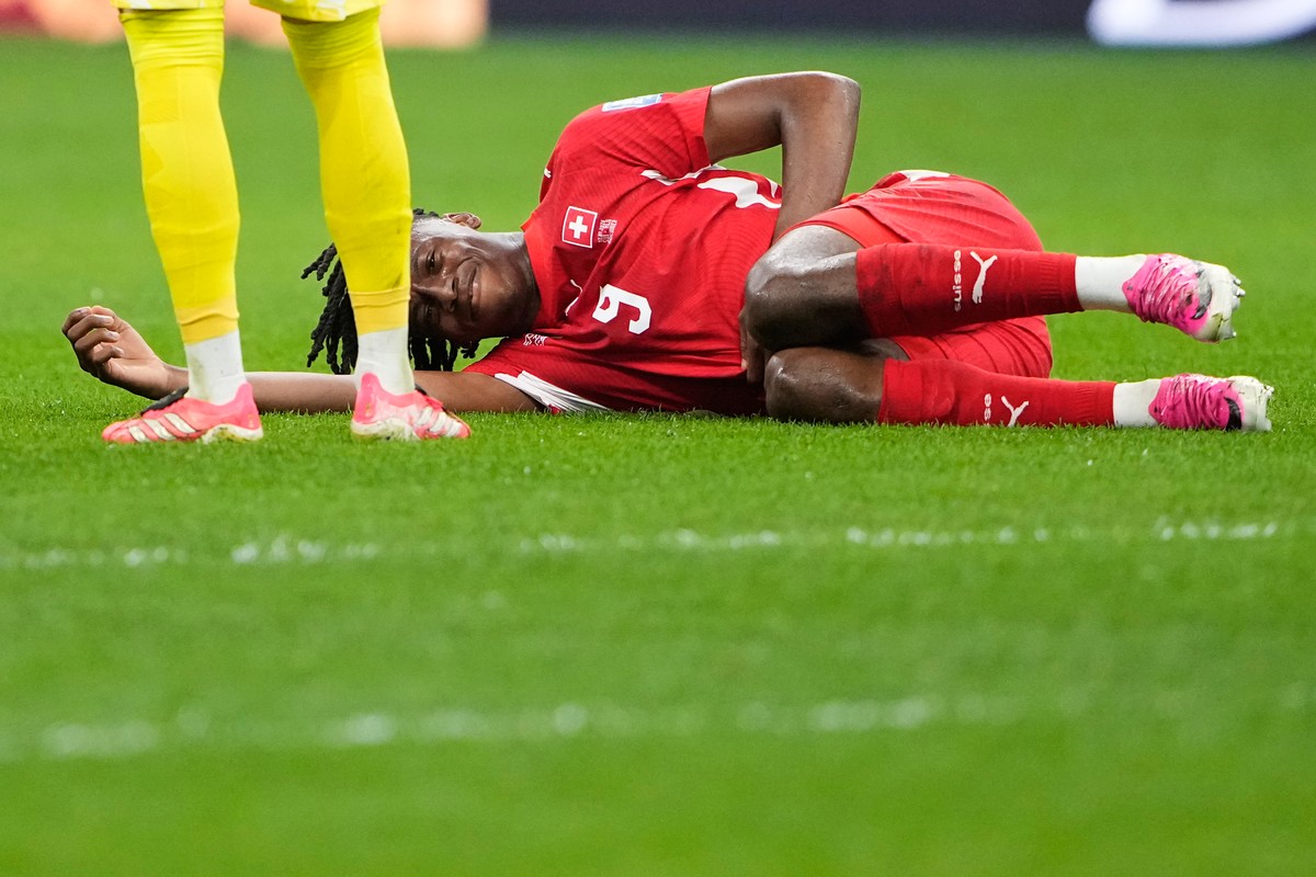 Switzerland's Johan Manzambi (9) reacts during the World Cup round of 32 soccer match between Switzerland and Algeria in Vancouver, British Columbia, Thursday, July 2, 2026. (AP Photo/Lindsey Was ...