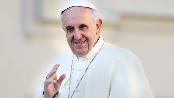ARCHIV - ZUM TOD VON PAPST FRANZISKUS STELLEN WIR IHNEN FOLGENDES ARCHIVMATERIAL ZUR VERFUEGUNG. WEITERE BILDER ZU PAPST FRANZISKUS FINDEN SIE AUF VISUAL.KEYSTONE-SDA.CH. - epa03892443 Pope Francis gr ...