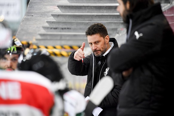 Cheftrainer Chris Bartolone von Olten, im ersten Playoff-Finalspiel der Eishockey Swiss League zwischen den SC Rapperswil-Jona Lakers und dem EHC Olten, am Donnerstag, 29. Maerz 2018, in der St. Galle ...