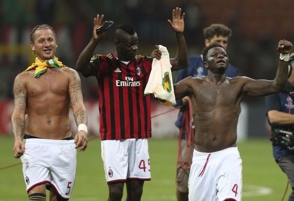 Der Franzose Philippe Mexes (links) besuchte während seiner Zeit bei der AC Milan gerne das Solarium. Die braungebrannte Haut forderte jedoch sein Opfer: Die Netzhaut des linken Auges wurde durch die  ...