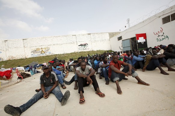 Migranten in der libyischen Hauptstadt Tripolis: Sie wurden von den Behörden an der Bootsüberfahrt nach Europa gehindert.