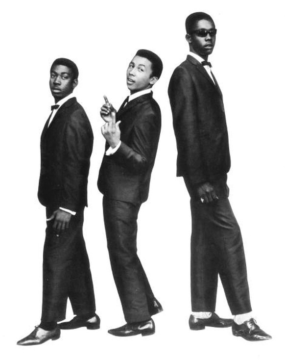 JAMAICA - CIRCA 1964: Photo of Bob Marley, 1964, Jamaica, Bob Marley (with The Wailers), L-R: Bunny Wailer, Bob Marley, Peter Tosh. (Photo by Michael Ochs Archives/Getty Images)