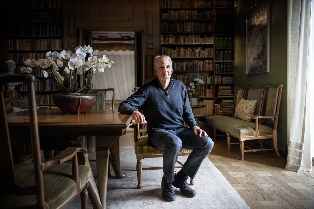 American historian Timothy D. Snyder photographed in Stockholm, Sweden, March 21, 2023. STOCKHOLM SWEDEN x3523x *** American historian Timothy D Snyder photographed in Stockholm, Sweden, March 21, 202 ...