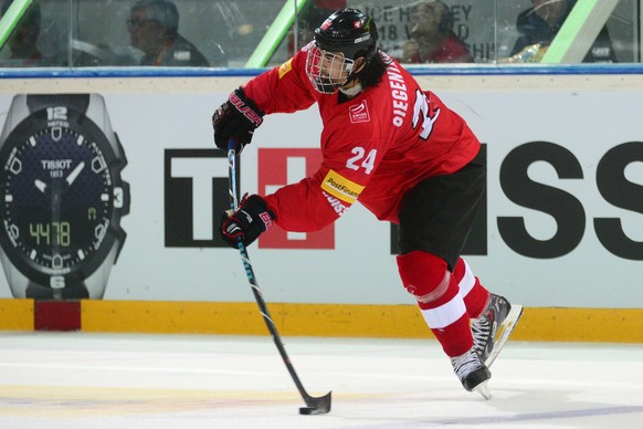 17.04.2015; Zug; Eishockey U18 WM - Finnland - Schweiz;
Jonas Siegenthaler (SUI) 
(Andy Mueller/freshfocus)