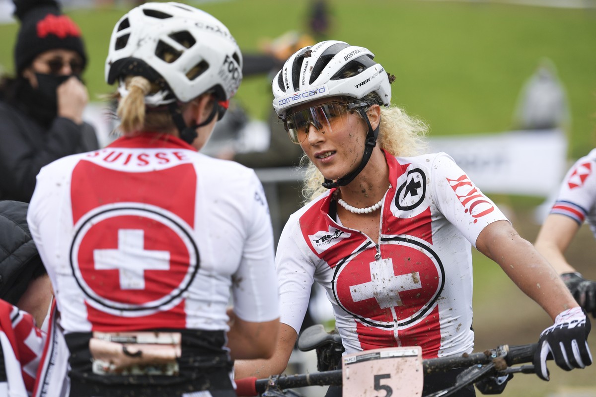 Sina Frei, left, and Jolanda Neff of Switzerland, after the Women's Elite Cross-Country Olympic's race at the the UCI mountain bike world championships, on Saturday, October 10, 2020, in Leo ...