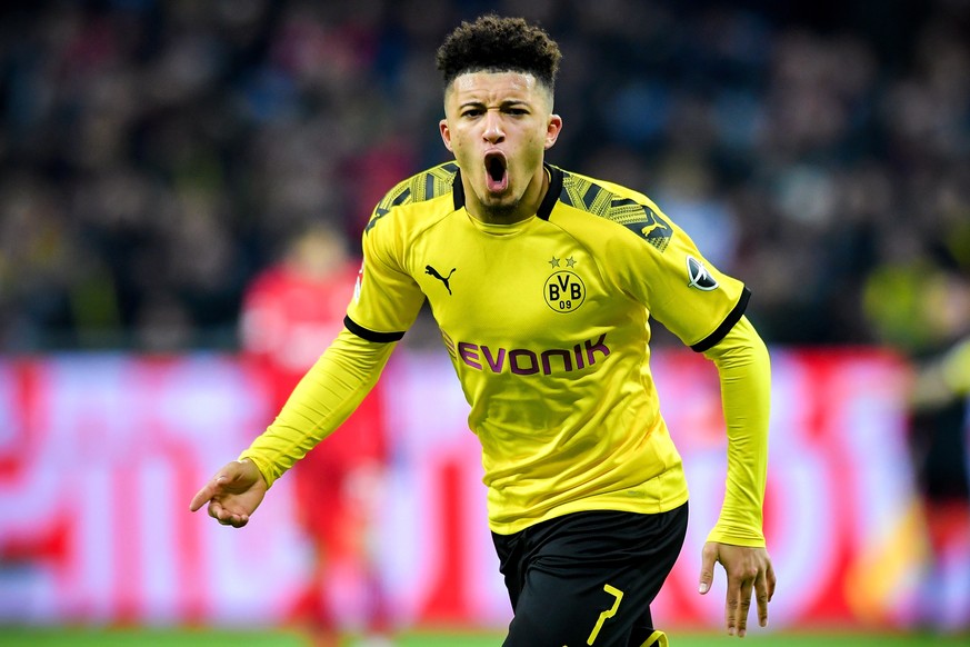 epa08203578 Dortmund&#039;s Jadon Sancho reacts during the German Bundesliga soccer match between Bayer Leverkusen and Borussia Dortmund at BayArena in Leverkusen, Germany, 08 February 2020. EPA/SASCH ...