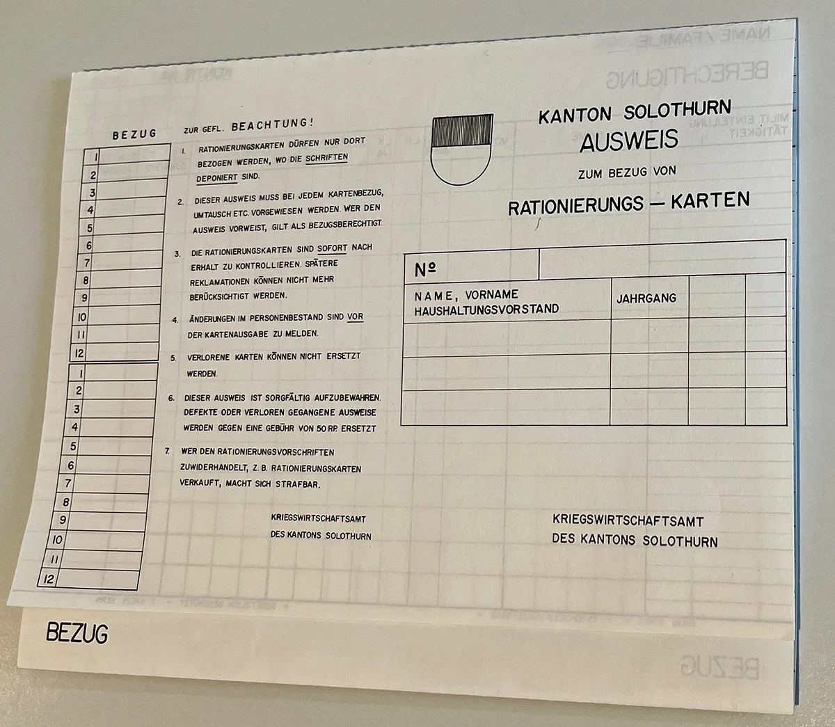 Ausweis des Kantons Solothurn, welcher die Benutzung von Rationierungskarte ermöglichen sollte, 1960er-Jahre.