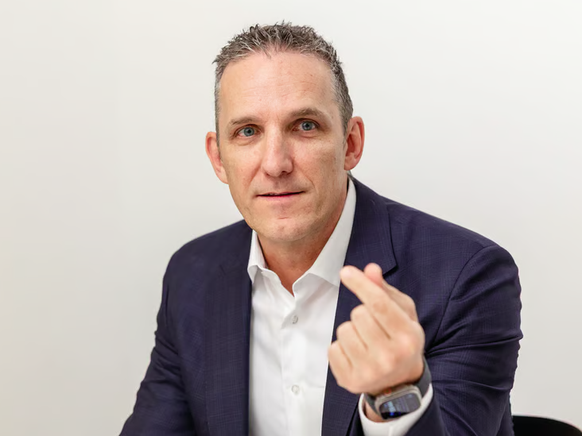 Raiffeisen-Chef Gabriel Brenna will mit seiner Bank neue Geschäftsfelder erschliessen.