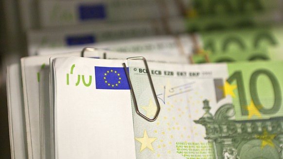 Auf Teneriffa haben Ermittler &quot;die aktivste Falschgeld-Druckerei Spaniens&quot; ausgehoben. (Symbolbild)