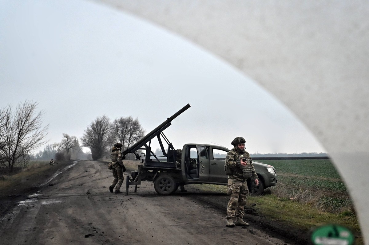 ZAPORIZHZHIA REGION, UKRAINE - DECEMBER 25, 2024 - The work of the artillery crew of the special unit of the Patrol Police Department Strelitskyi Battalion , Zaporizhzhia region, south-eastern Ukraine ...