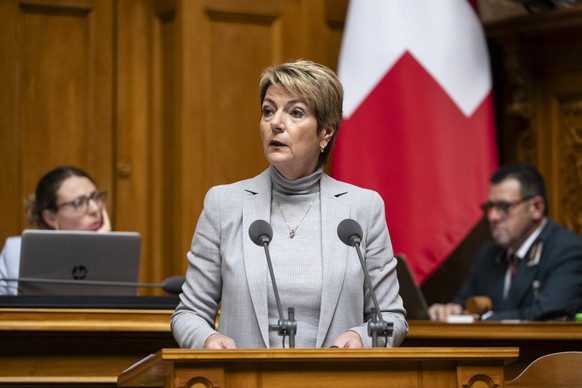 Bundesraetin Karin Keller-Sutter spricht zur Budgetdebatte, an der Wintersession der Eidgenoessischen Raete, am Donnerstag, 5. Dezember 2024 im Nationalrat in Bern. (KEYSTONE/Alessandro della Valle)