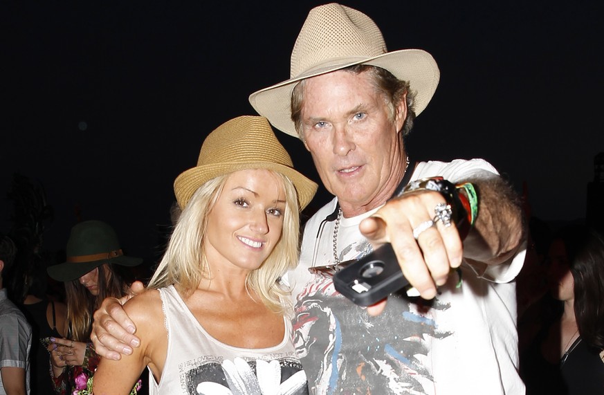 The Hoff wird seine Freundin heiraten (obwohl sie unter seiner Potenz leidet)