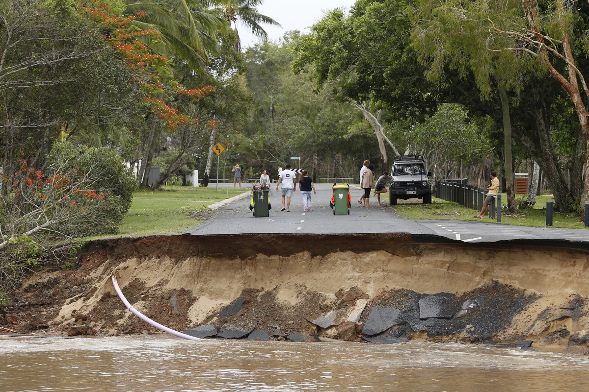 La ville de Cairns était quasiment encerclée par les eaux.