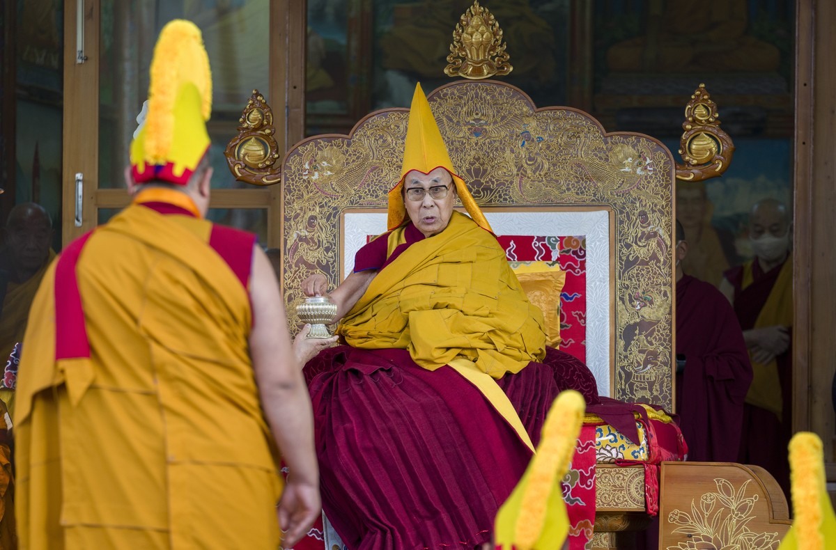 Le dalaï lama.