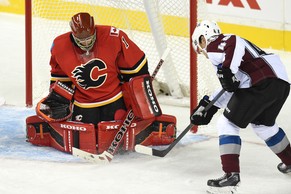 Jonas Hiller überzeugt bei seinem neuen Team.