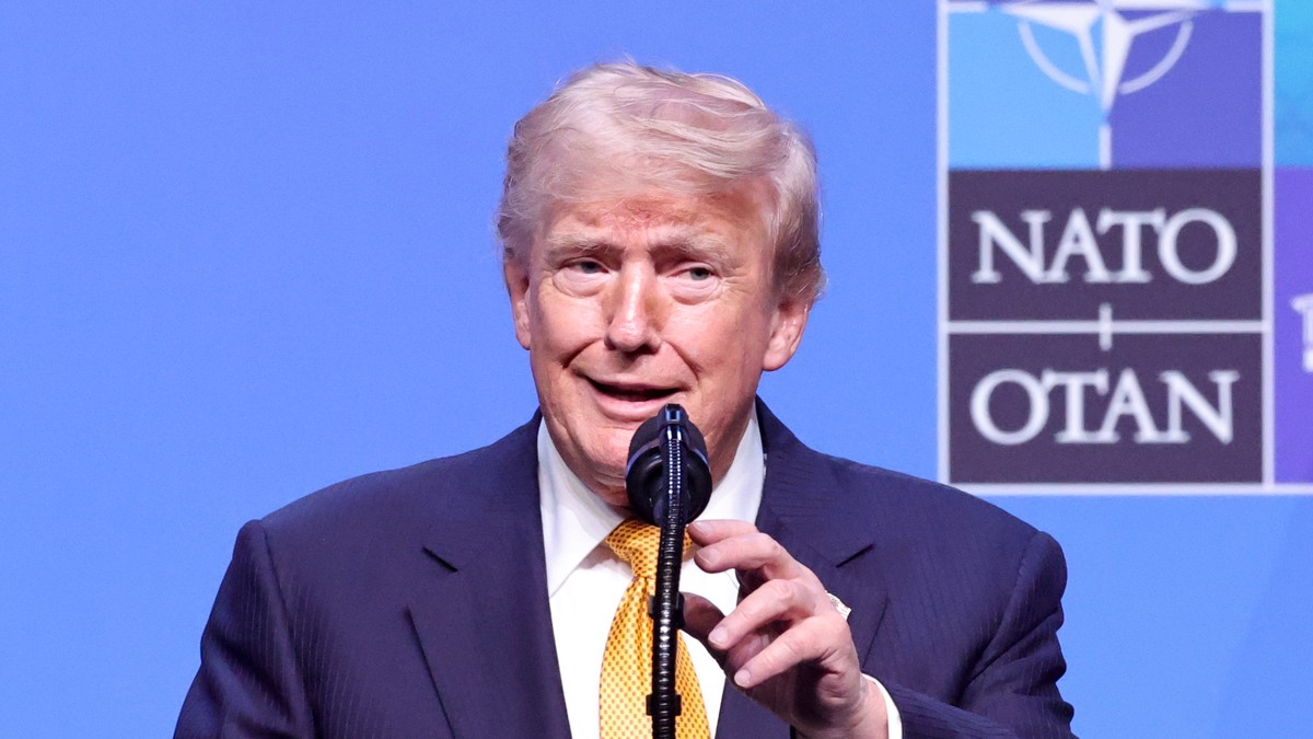 Trump-verwechselt-Iran-mit-Islamic-Republic-of-Japan-das-Internet-reagiert-sofort