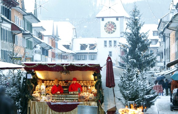 Bekannt für seinen «Christkindli-Märt»: Städtchen Willisau im Kanton Luzern – im Hintergrund das Untertor.