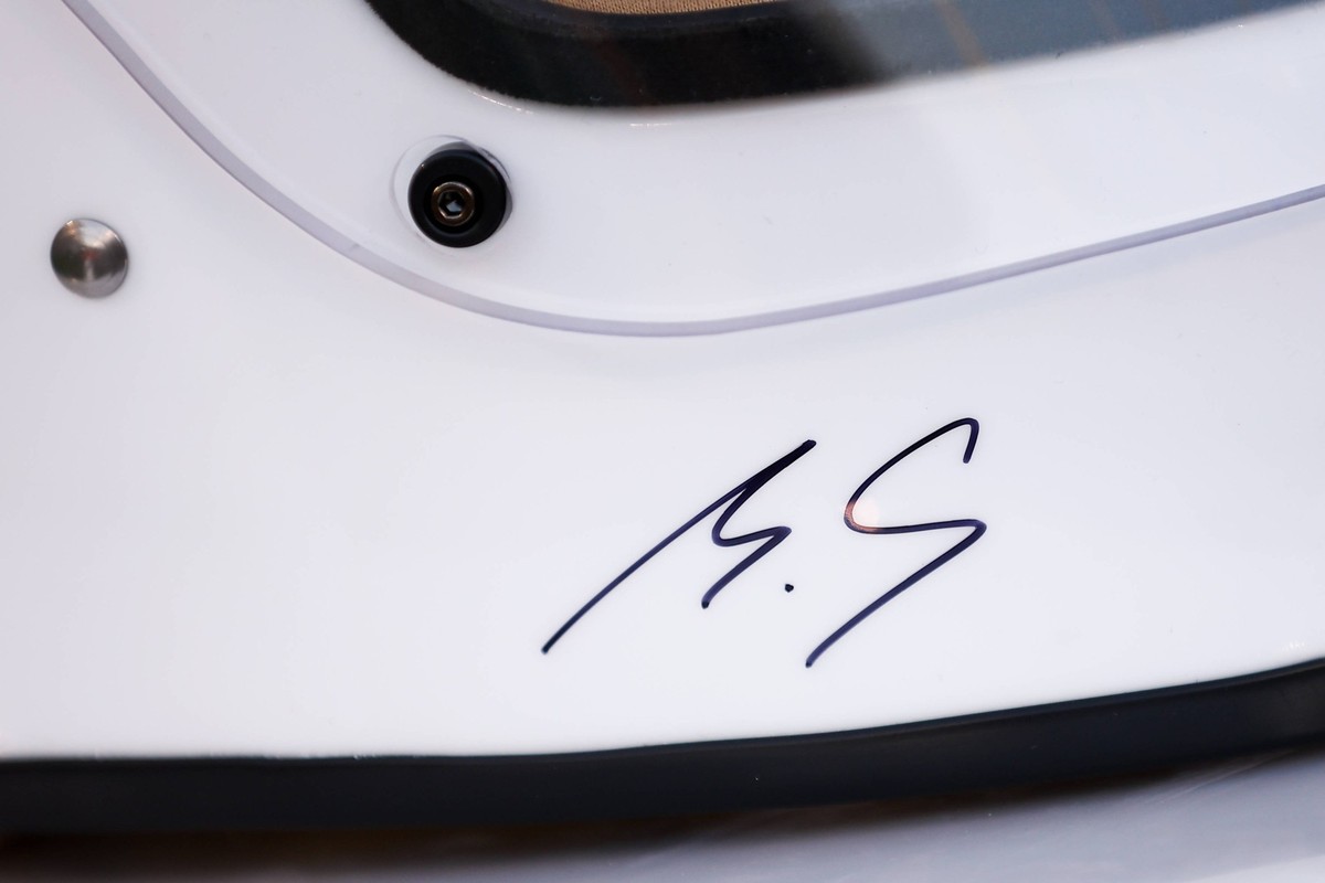 F1 - BAHRAIN GRAND PRIX 2025 Michael Schumacher sings on the STEWART Jackie, special helmet during the Formula 1 Gulf Bahrain Grand Prix 2025, 4th round of the 2025 FIA Formula One World Championship, ...