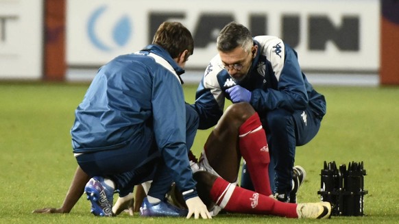 Blessure Breel EMBOLO ASM lors du match Montpellier Herault SC vs. AS Monaco pour la J33 de la Ligue 1 Uber Eats au Stade de la Mosson, le 12 mai 2024. FOOTBALL : Montpellier Herault SC vs. AS Monaco  ...