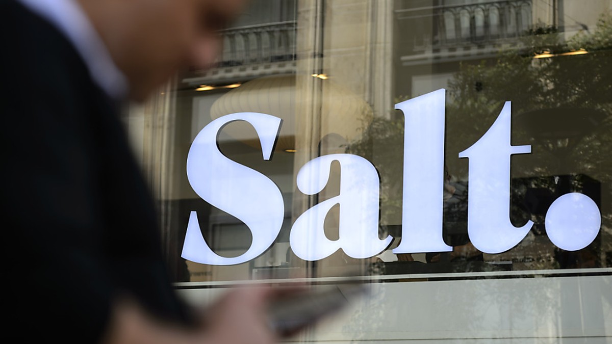 En louant désormais plusieurs étages du bâtiment de la Bahnhofstrasse à Zurich, Salt veut devenir plus attractif pour ses collaborateurs. (© KEYSTONE/LAURENT GILLIERON)