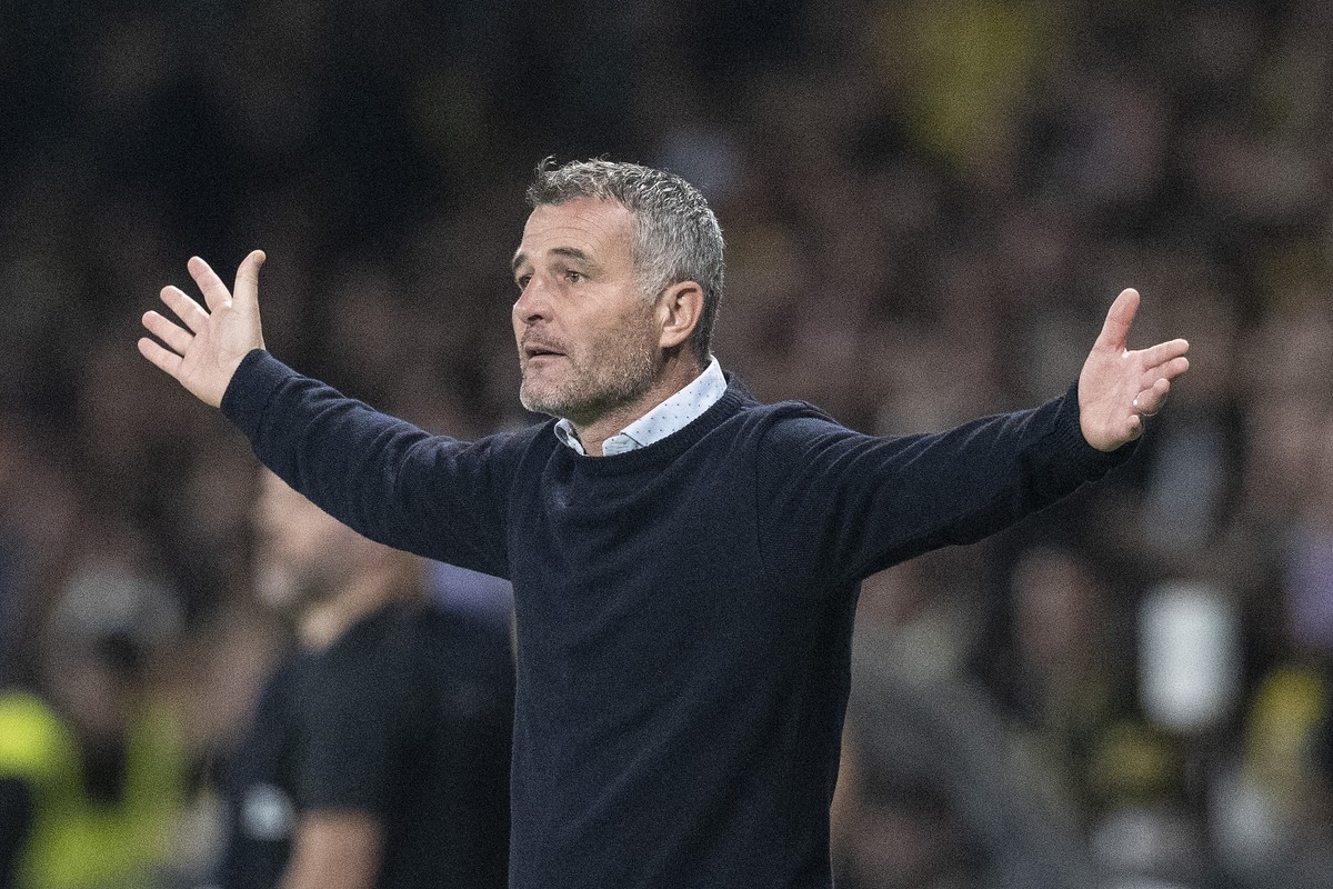 Basels Trainer Alex Frei gestikuliert im Fussball Meisterschaftsspiel der Super League zwischen den Berner Young Boys und dem FC Basel, am Sonntag, 30. Oktober 2022, im Wankdorf Stadion in Bern. (KEYS ...