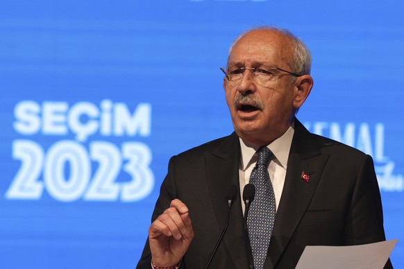 epa10628739 Turkish presidential candidate Kemal Kilicdaroglu, leader of the opposition Republican People&#039;s Party (CHP), speaks to members of the media at CHP&#039;s headquarters, in Ankara, Turk ...