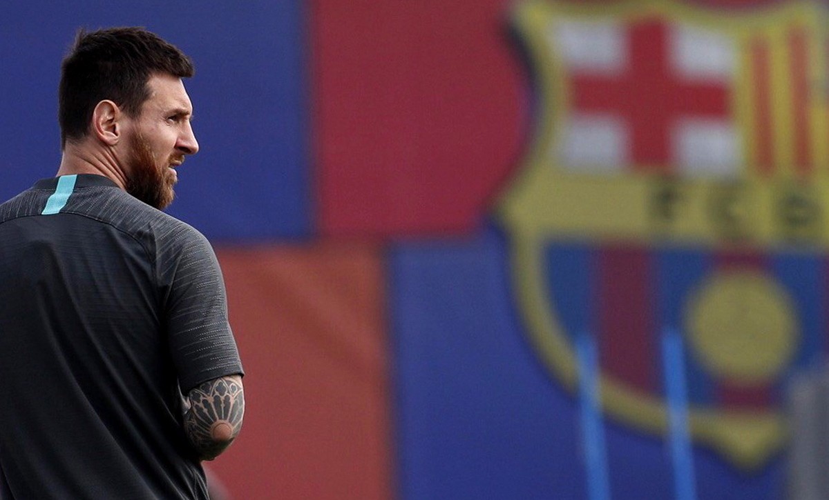 epa08625663 (FILE) - FC Barcelona's Argentine forward Lionel Messi takes part in a training session at the team's Joam Gamper sports city in Barcelona, Spain, 16 September 2019, re-issued 25 ...
