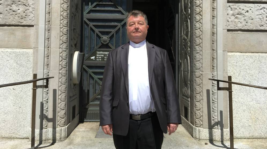 Pfarrer Josef Karber: «Ich habe einen Menschen gesehen, der Hilfe braucht.»