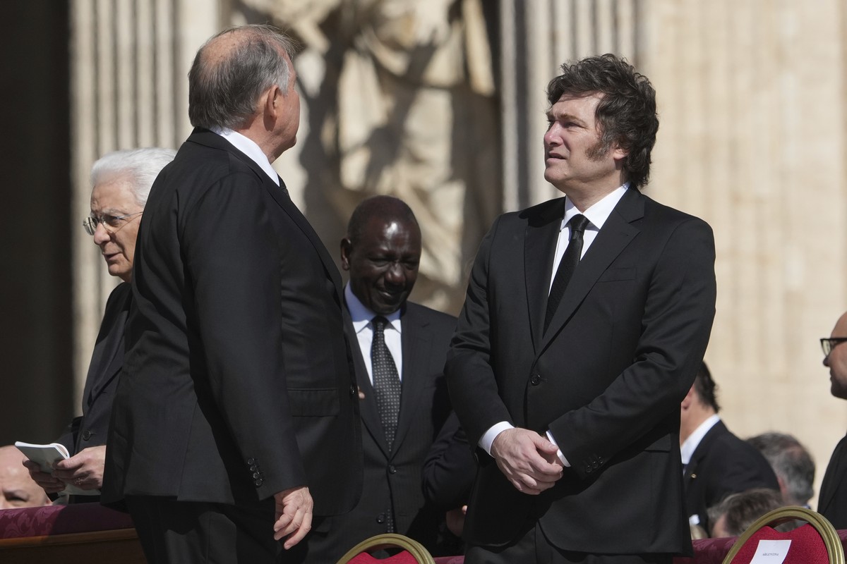 Argentina's President Javier Milei, right, arrives for the funeral of Pope Francis in St. Peter's Square at the Vatican, Saturday, April 26, 2025. (AP Photo/Alessandra Tarantino)
Vatican Pop ...