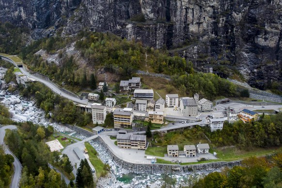 Une vue generale du village a l&#039;occasion des 20 ans de la catastrophe du village valaisan de Gondo le samedi 10 octobre 2020 a Gondo en Valais sur la route du col du Simplon proche de la frontier ...