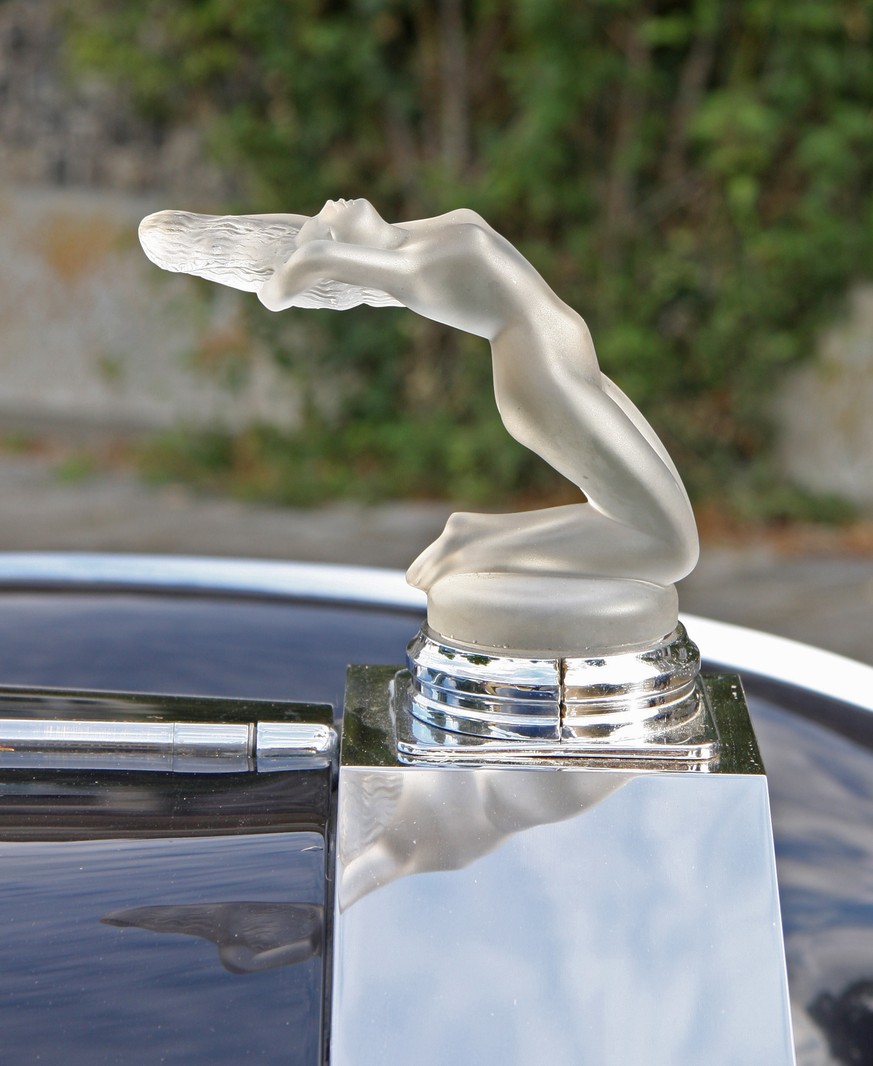 kühlerfiguren art deco retro history motor auto kunst https://commons.wikimedia.org/w/index.php?title=Special:Search&amp;limit=500&amp;offset=0&amp;profile=default&amp;search=radiator+mascot&amp;advan ...