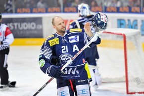 Ambri-Oldie Marc Reichert stürmt in der kommenden Saison für den SC Bern.