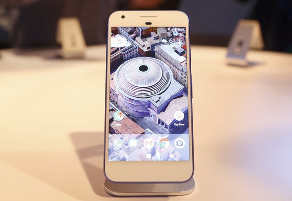 The Google Pixel phone is displayed during the presentation of new Google hardware in San Francisco, California, U.S. October 4, 2016. REUTERS/Beck Diefenbach