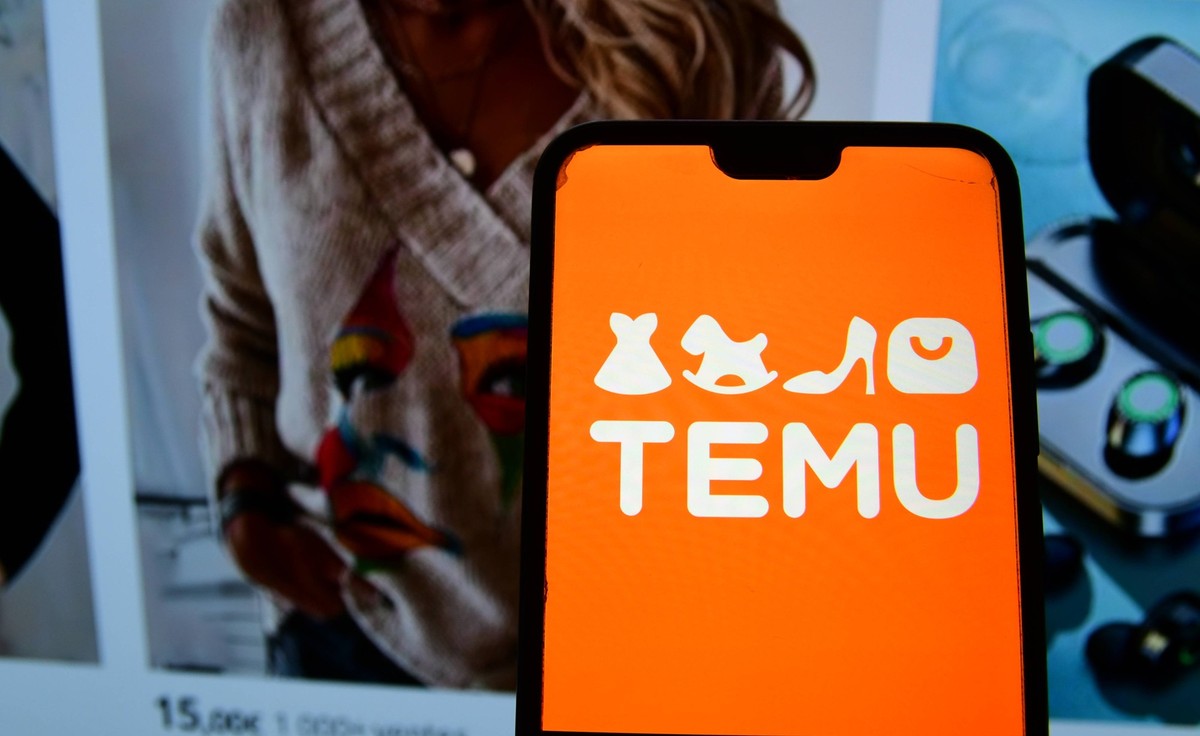 Temu company logo displayed in France - 07 Feb 2025 In this photo illustration, Chinese website for online commerce Temu is seen displayed on a smart phone screen. France Copyright: xRomainxDoucelinx/ ...