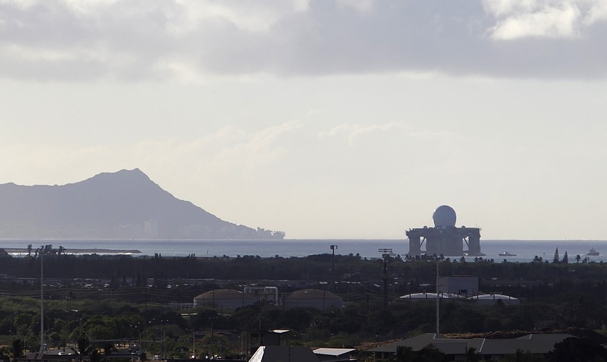 The U.S. Navy Sea-based X-Band radar leaves Pearl Harbor as two hurricanes approach the Hawaiian islands, in Honolulu, Hawaii, August 6, 2014. Hurricane Iselle barrelled west across the Pacific Ocean  ...