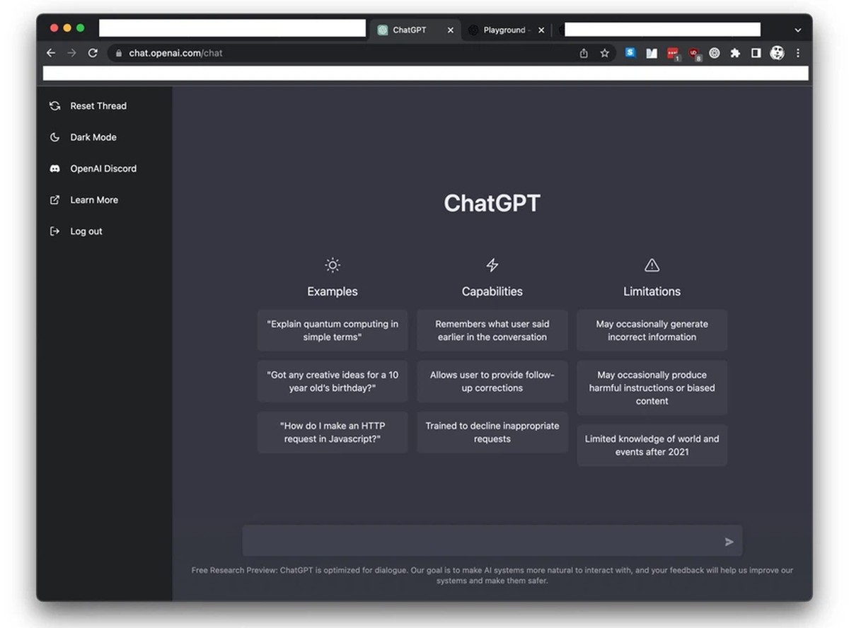 Sur la page dm accueil de ChatGPT, Open Ai émet explicitement quelques réserves concernant son ChatGPT.