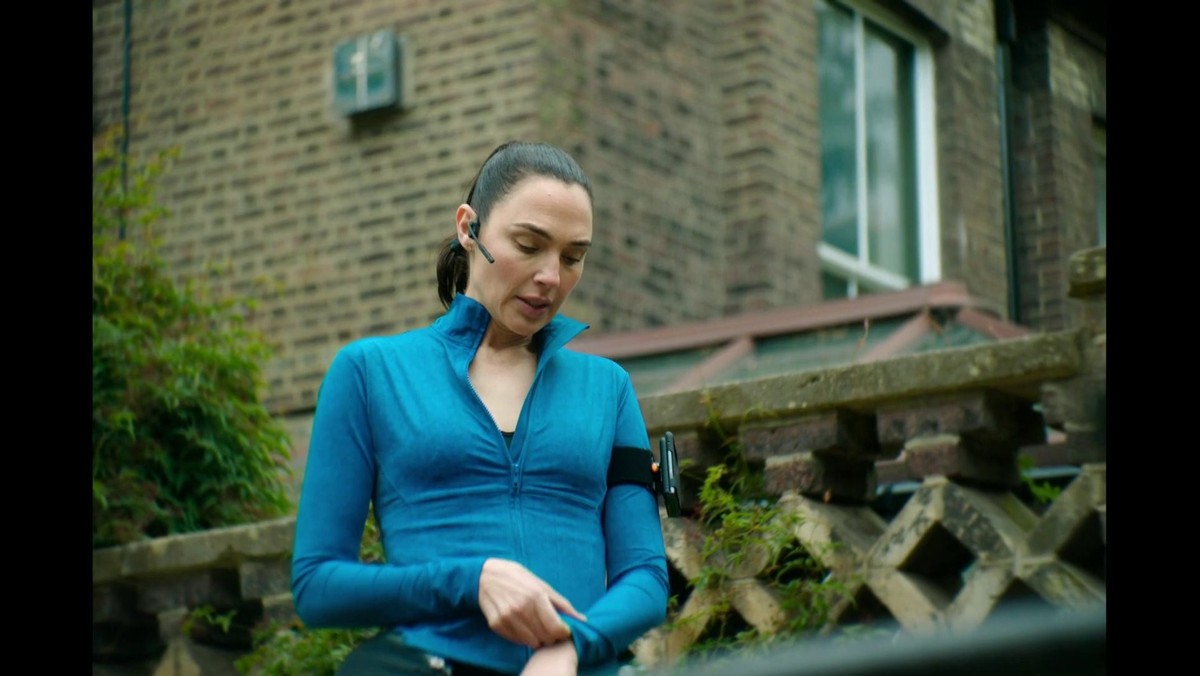 «The Runner» fait le choix d’un format d’image en 4:3, avec deux larges bandes noires de chaque côté, pour vous rappeler que vous êtes face à un téléfilm.
