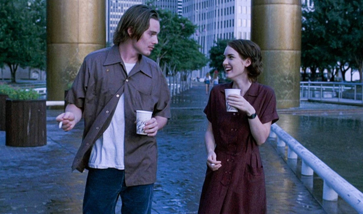 Winona Ryder and Ethan Hawke USA. Winona Ryder and Ethan Hawke in a scene from the CUniversal Pictures movie : Reality Bites 1994 . Plot:A documentary filmmaker and her fellow Generation X graduates f ...