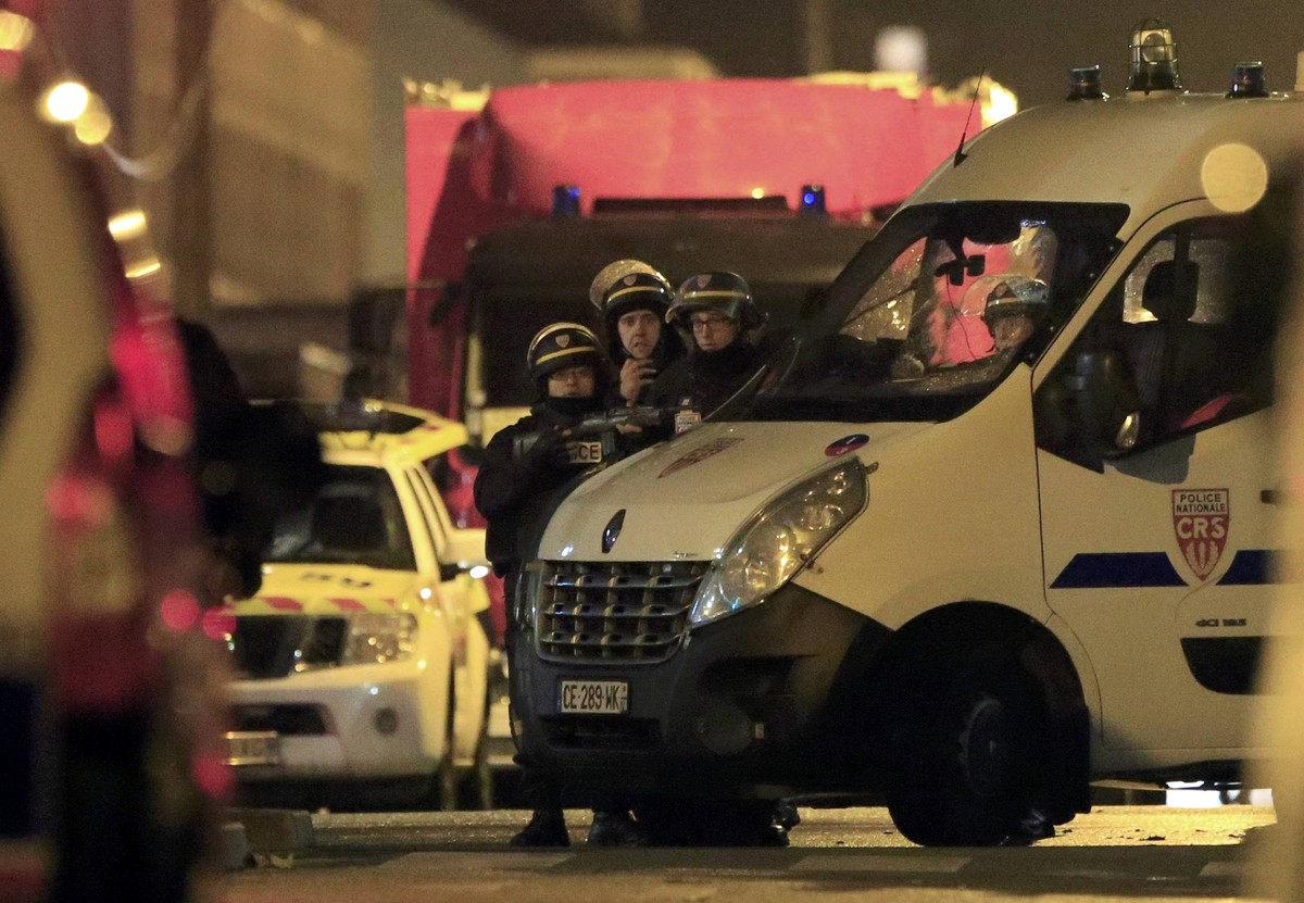 Terrorangst in Frankreich. Aber es handelte sich in Roubaix lediglich um einen Raubüberfall mit anschliessender Geiselnahme.