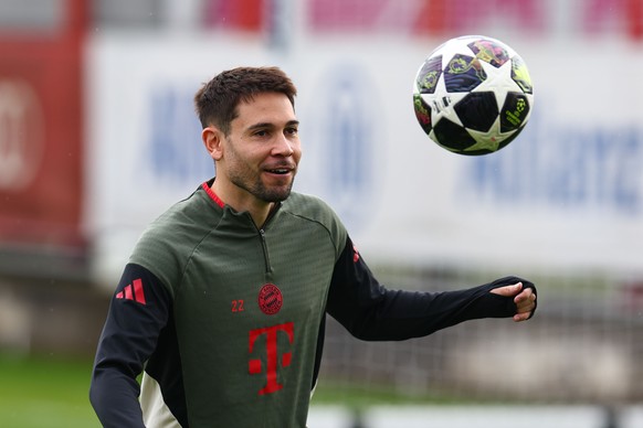 epa12806317 Raphael Guerreiro of Munich attends a training session of the team in Munich, Germany, 09 March 2025. Bayern Munich face Atalanta BC in a UEFA Champions League round of 16 match on 10 Marc ...