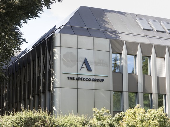 Logo at the facade of the headquarters of staffing firm Adecco Group in Zurich, Switzerland, on September 15, 2017. (KEYSTONE/Gaetan Bally)

Logo an der Aussenfassade am Hauptsitz des Personaldienstle ...
