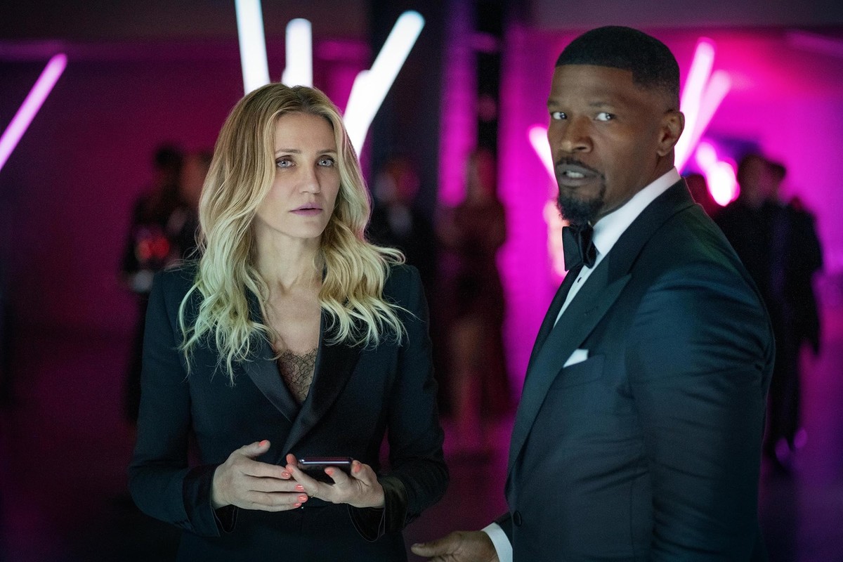 Cameron Diaz and Jamie Foxx in Back in Action (2025)