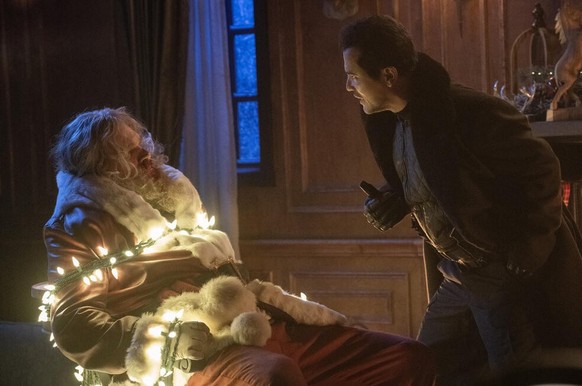 «Violent Night», Film
Santas einzige Aufgabe an Heiligabend ist es, Geschenke zu verteilen. Doch dieses Jahr landet er mitten in einer Geiselnahme. Dies lässt er sich nicht gefallen, denn an Weihnacht ...
