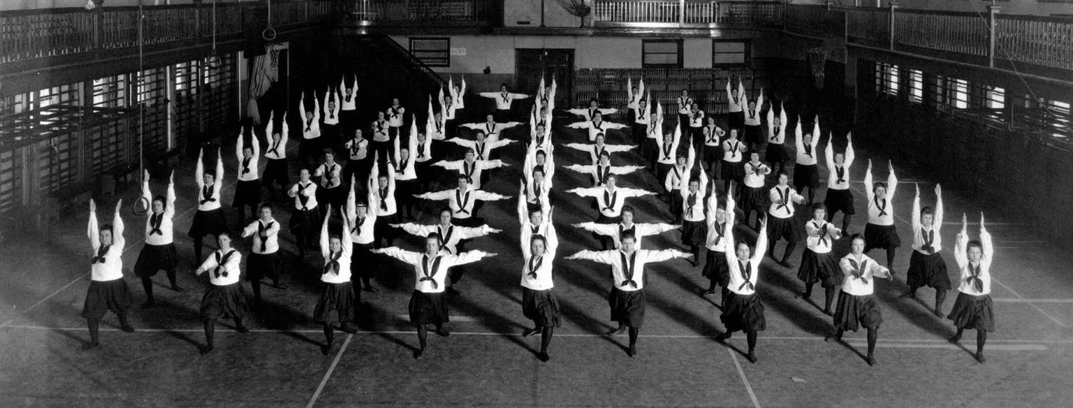 Erinnert ein wenig an die Nazi-Zeit: Ertüchtigung im Battle Creek Sanatoriuim.&nbsp;