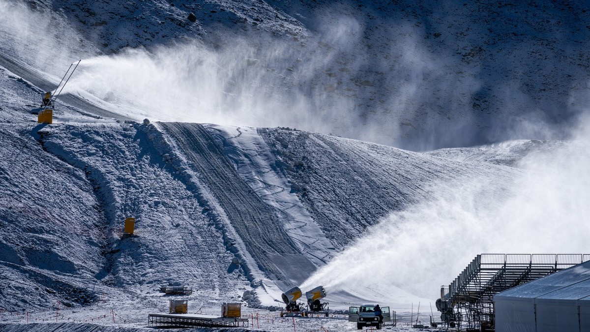 Gara di sci a Zermatt: comincia l’indagine in Italia
