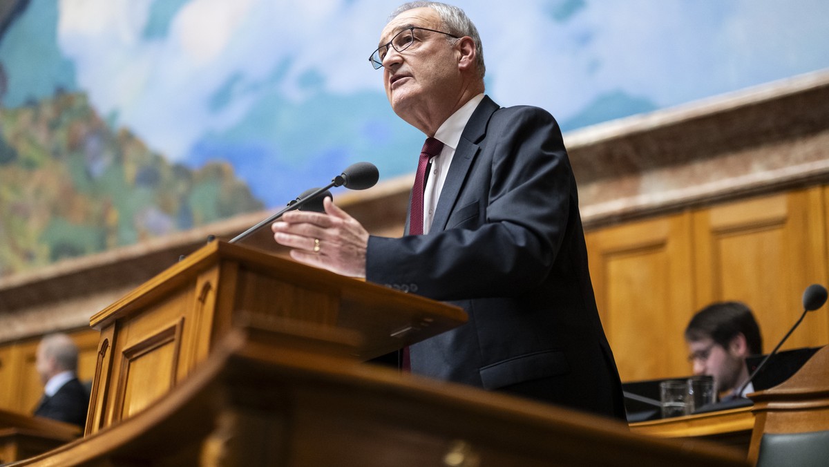 Bundesrat Guy Parmelin spricht zur Grossen Kammer, an der Wintersession der Eidgenoessischen Raete, am Dienstag, 2. Dezember 2025 im Nationalrat in Bern. (KEYSTONE/Alessandro della Valle)