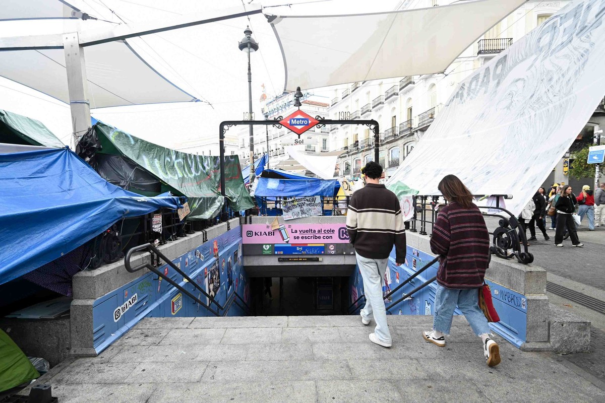 La station de métro.