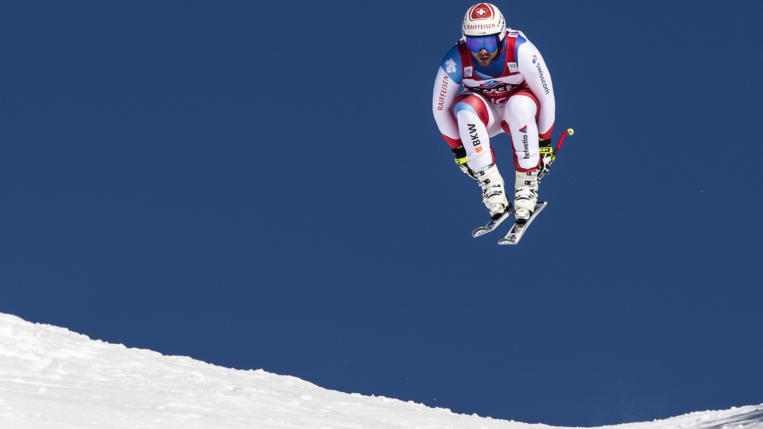 Beat Feuz of Switzerland in action during the men&#039;s downhill race at the Alpine Skiing FIS Ski World Cup in Wengen, Switzerland, Saturday, January 19, 2019. (KEYSTONE/Anthony Anex)